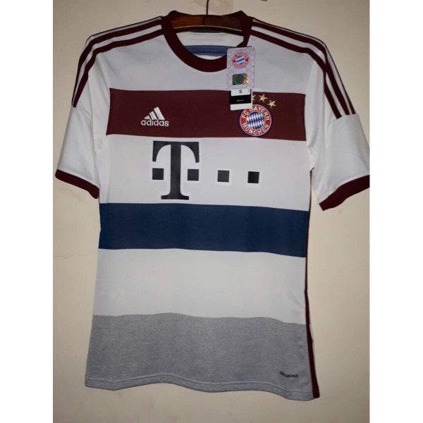 14-15 Bayern away kit