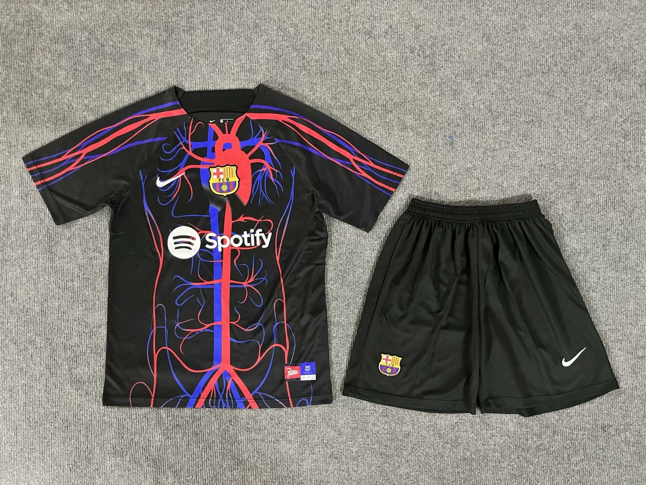 BARCELONA SPECIAL EDITION KIDS