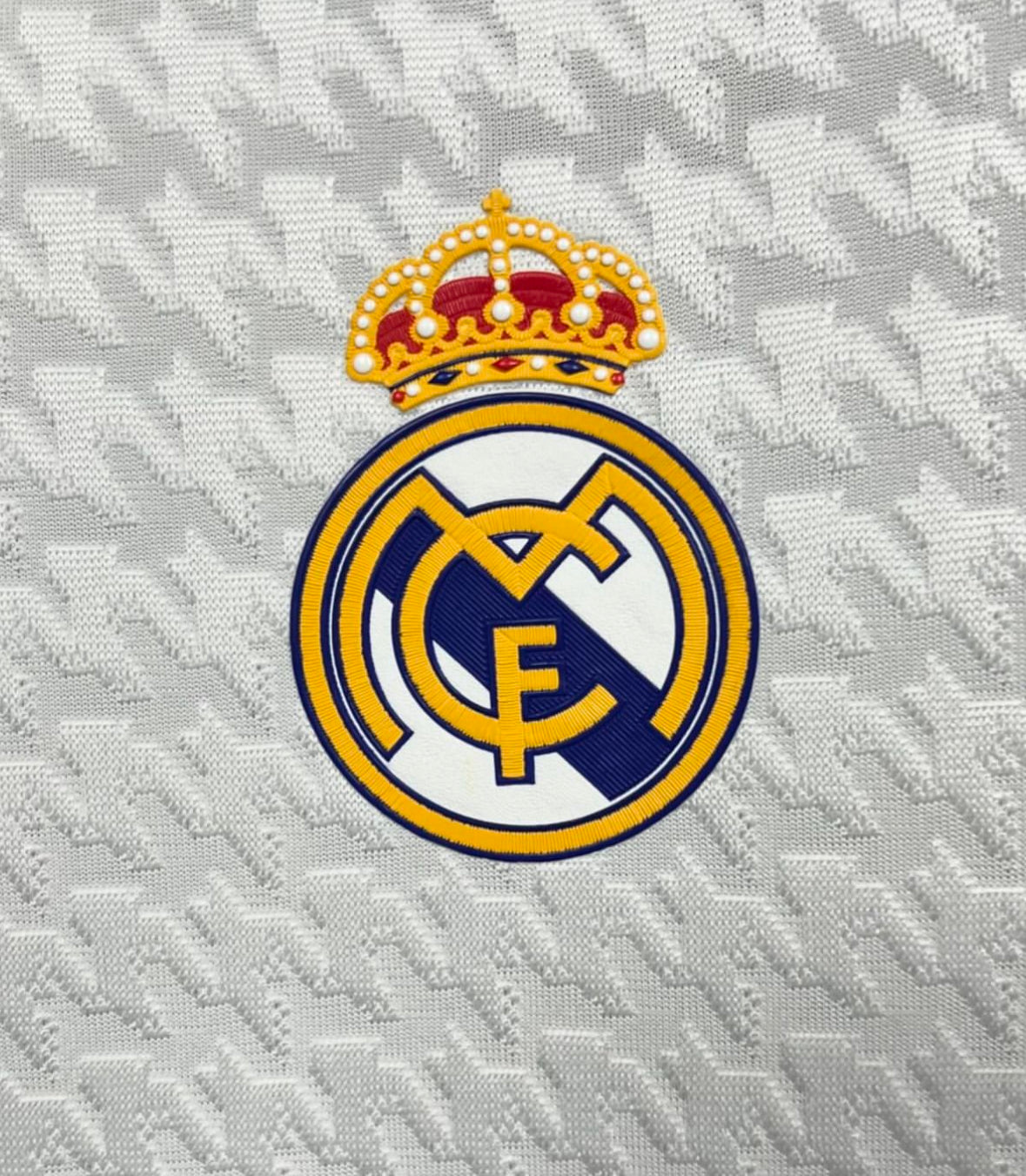 REAL MADRID 2024/2025 PLAYER VERSION FULL PATCHES