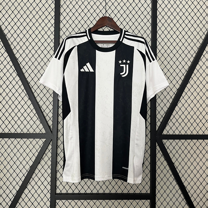 24-25 JUVENTUS home soccer jersey