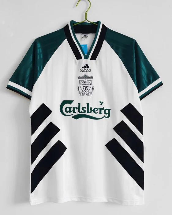 Liverpool retro Carlsberg sponsor